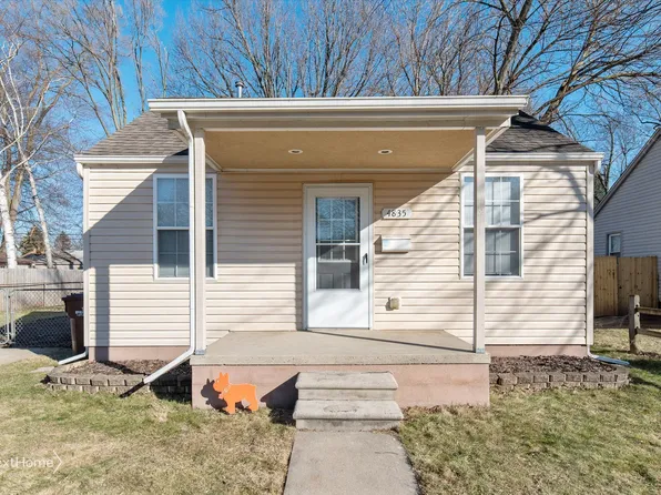 4835 Hunt St, Wayne, MI 48184