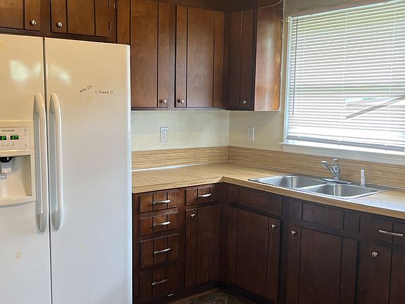 2nd image of 6050 Deep Green Dr
