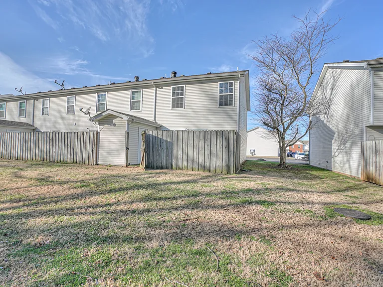 341 Shoshone Pl — Photo 17