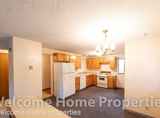 253 NE Damson Pl APT 3, College Place, WA 99324