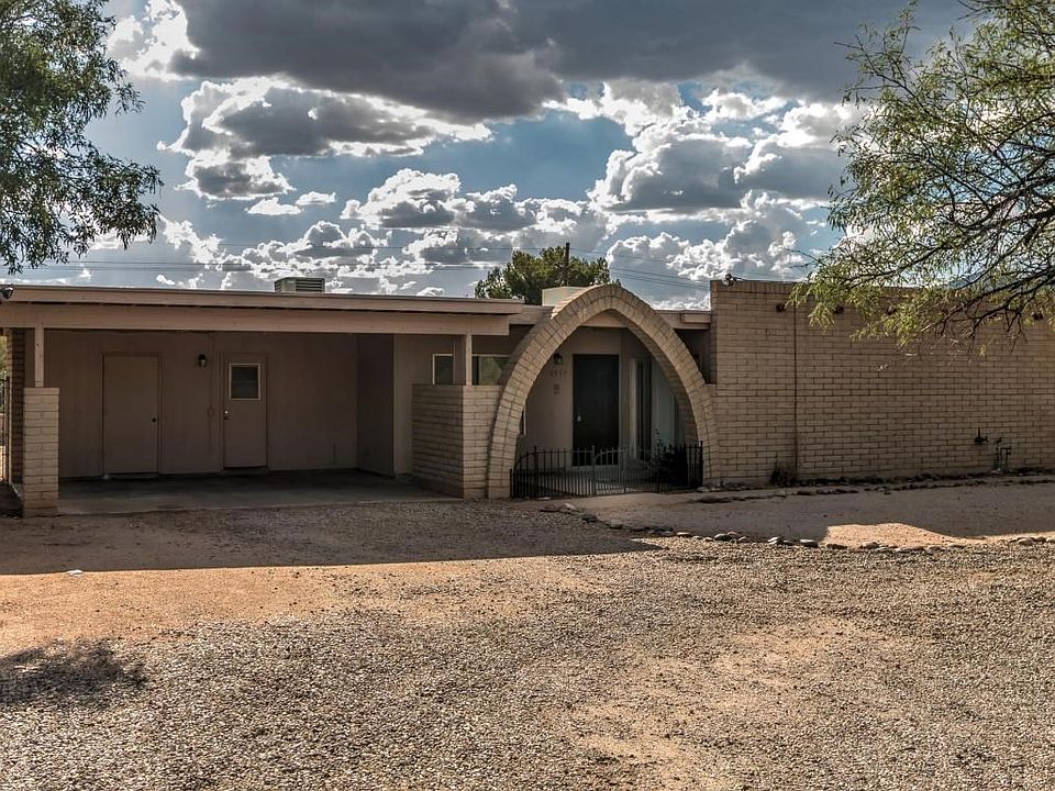 1st image of 3317 N Nambe Dr