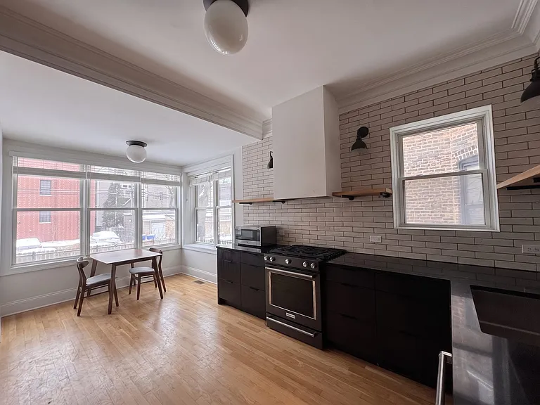 834 W Waveland Ave #1 — Photo 7