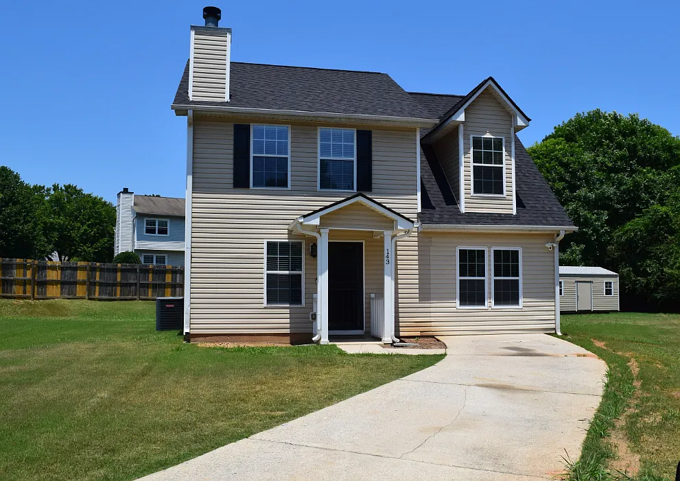 3 bed, 2.5 bath, 1400 sqft, $1,850 — Photo 1