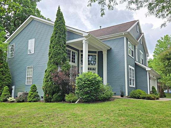 2nd image of 1965 S Finch Ct