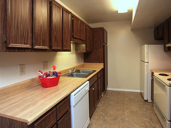 3rd image of 3605 Walden Ln #B111d