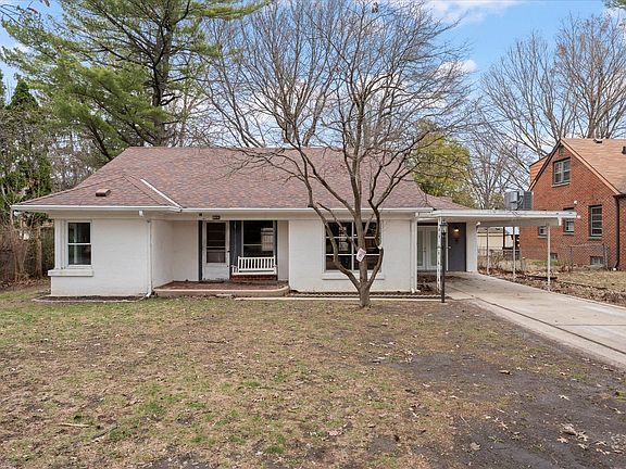 2nd image of 1412 W Clark St