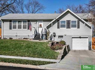 14128 O St, Omaha, NE 68137