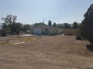 704 River Ave, Yerington, NV 89447