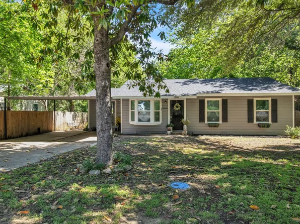 104 Edwards St, Terrell, TX 75160