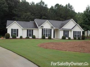 85 Applewood Cir, Newnan, GA 30263