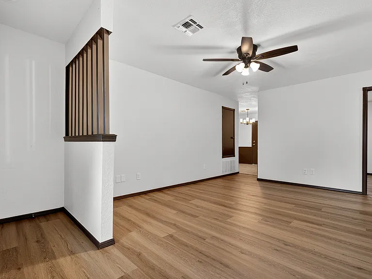 742 W Juniper Dr — Photo 15
