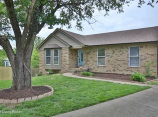 3916 Belltower Rd, Jeffersontown, KY 40299