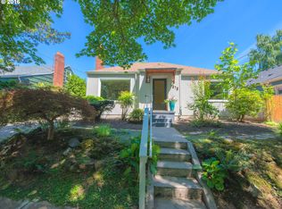 3575 NE Ainsworth St, Portland, OR 97211
