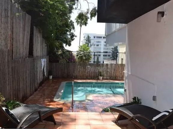 3rd image of 1936 Whitley Ave APT 201