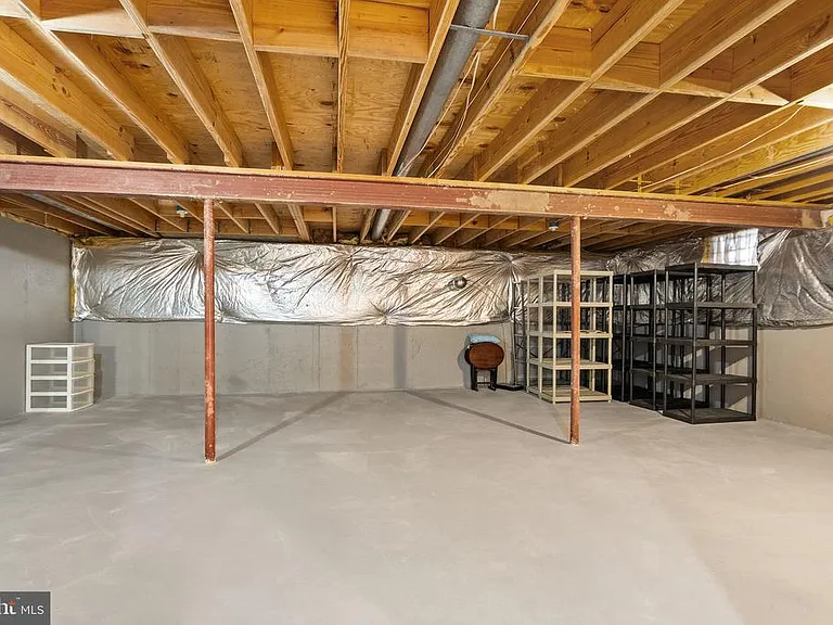 13647 S Springs Dr — Photo 54