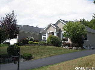 6245 Steinway Dr, Jamesville, NY 13078