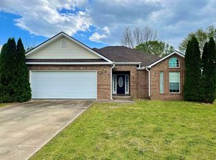 105 Ainsley Ct, Warner Robins, GA 31093