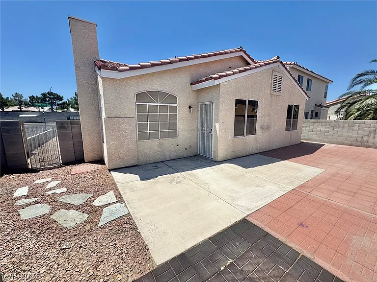7340 Ridge Star Ct — Photo 22