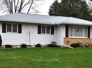 2627 Edgemont Ave, Waterloo, IA 50702