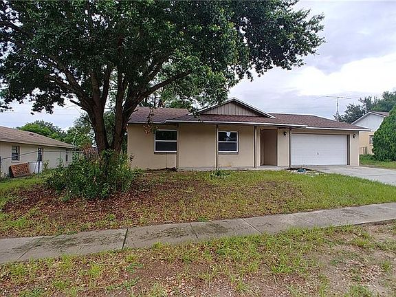 2nd image of 4708 Jonathan Charles Dr