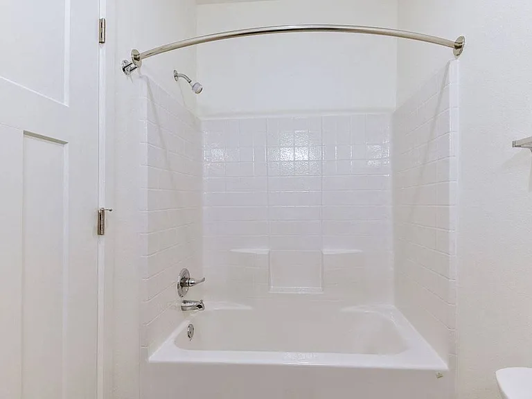 Dodson Pointe Apartment Homes — Photo 74