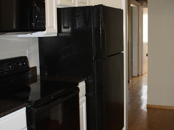 2nd image of 765 San Antonio Rd APT 45