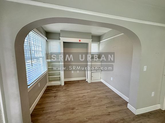 3rd image of 3728 Park Blvd #1/2