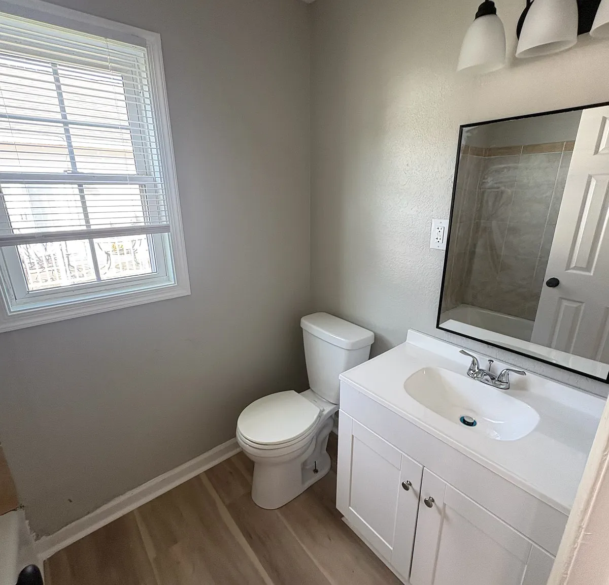 3 bed, 800 sqft, $1,650 — Photo 4