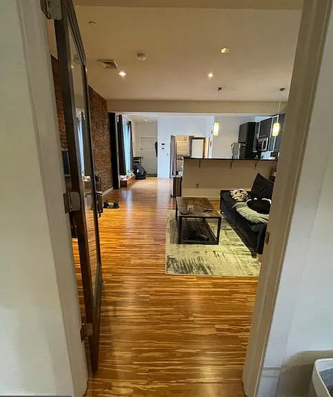 620 N Front St #2R — Photo 5