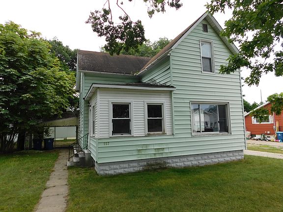 2nd image of 157 Harrison St