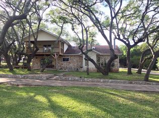 861 Gallagher Dr, Canyon Lake, TX 78133