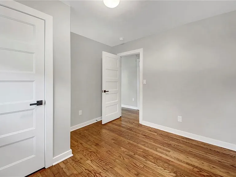 2692 Rockcliff Rd SE — Photo 13