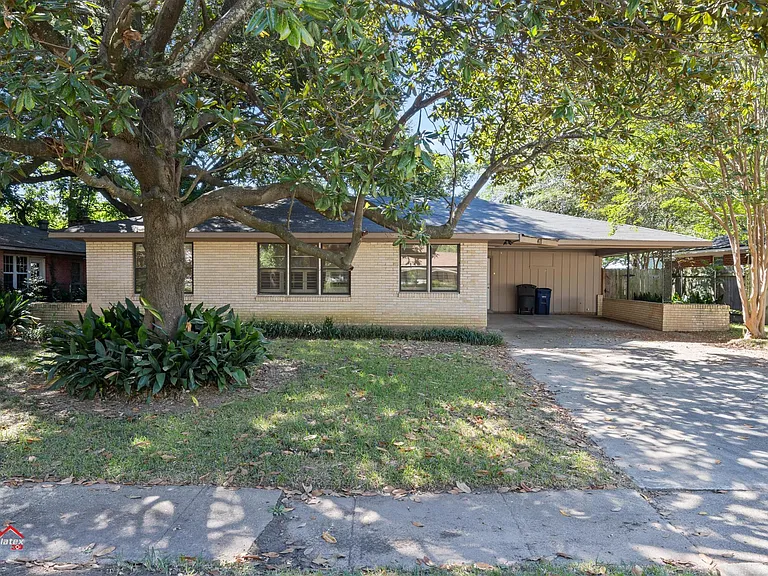 471 Arthur Ave — Photo 16