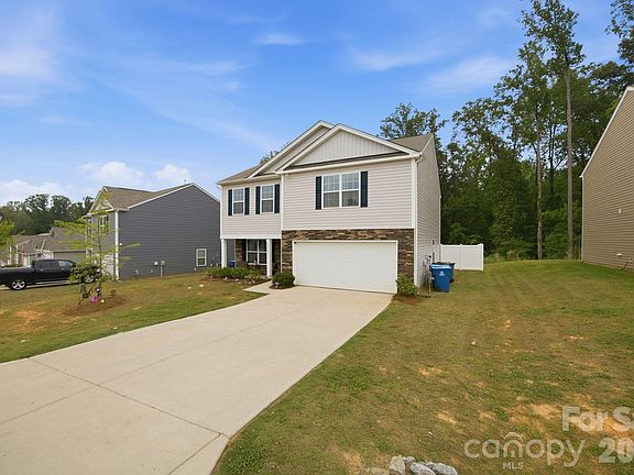 4th image of 2307 Meadow Stream Dr