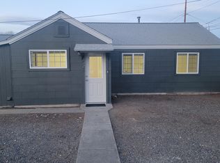 523 E Jefferson St, Powell, WY 82435