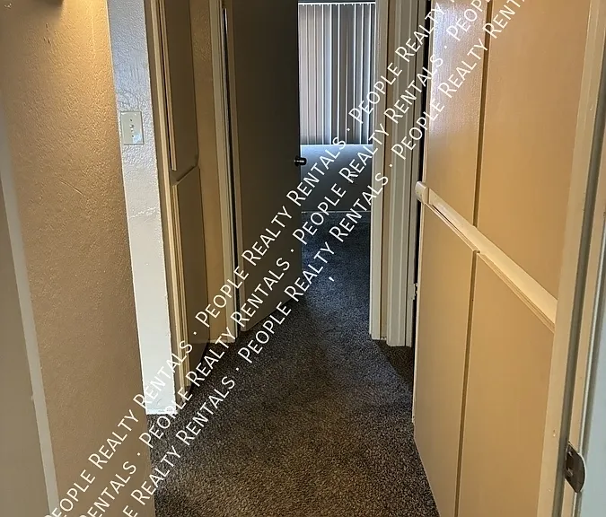 2714 S Real Rd #A — Photo 6