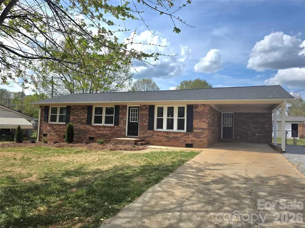 104 Lou Dr, Gastonia, NC 28052