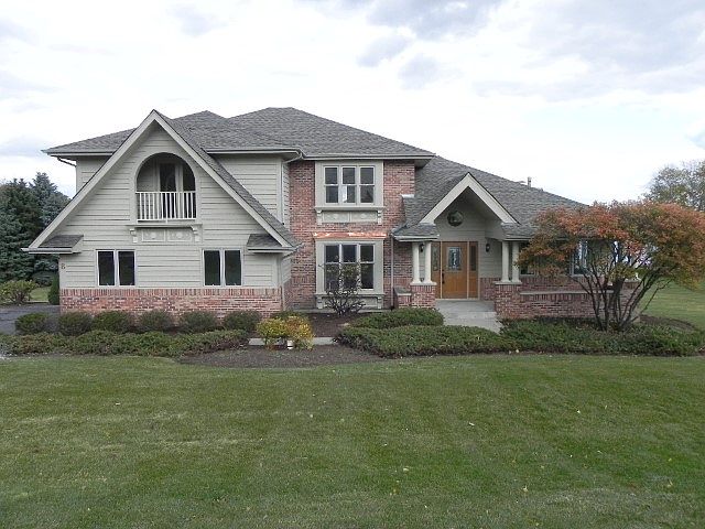 1st image of 8 Bordeaux Ct