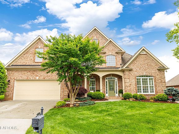 2nd image of 12618 Hunters Creek Ln