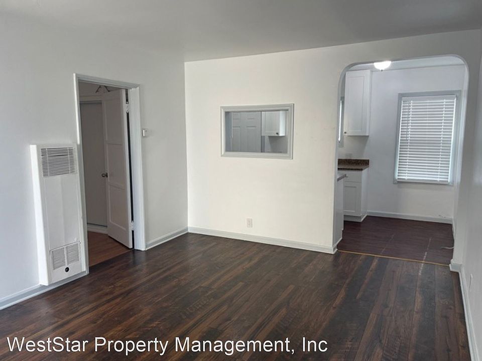 1st image of 526 N Fries Ave #2