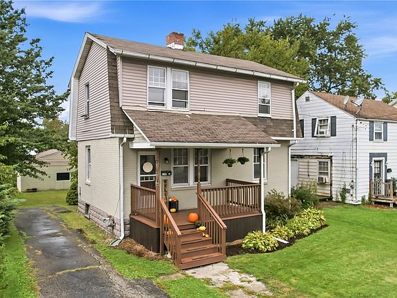 3rd image of 770 Stambaugh Ave