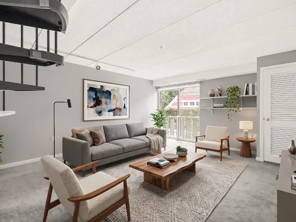 17 Healey St APT 201, Cambridge, MA 02138
