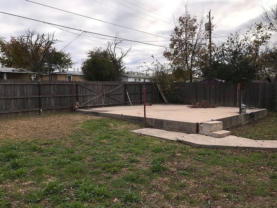 2nd image of 2309 Glenwood Dr