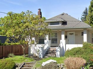 4513 2nd Ave NE, Seattle, WA 98105
