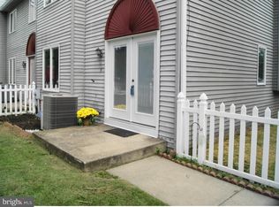 6 Wyndham Pl #700, Florence, NJ 08518
