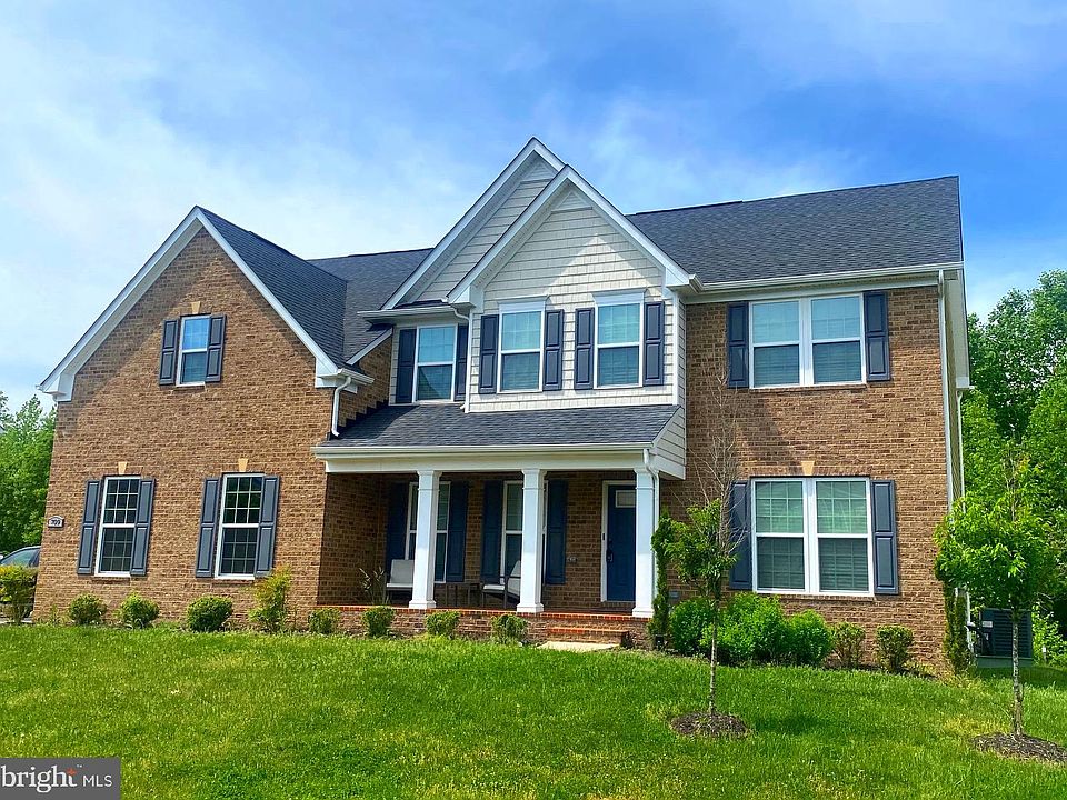 2nd image of 709 Rexford Way