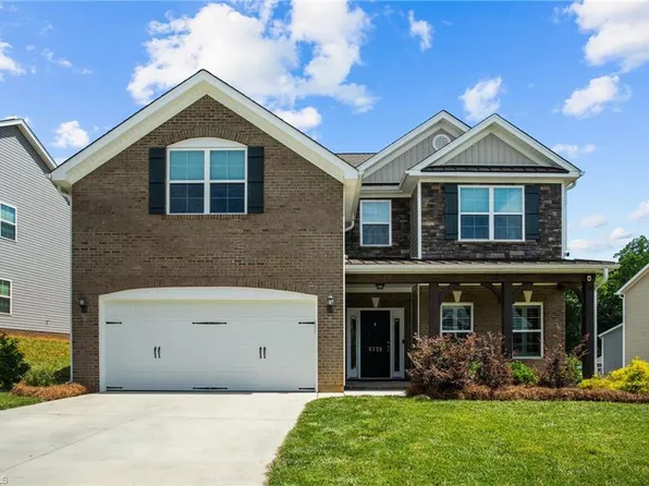 6739 Barton Creek Dr, Whitsett, NC 27377