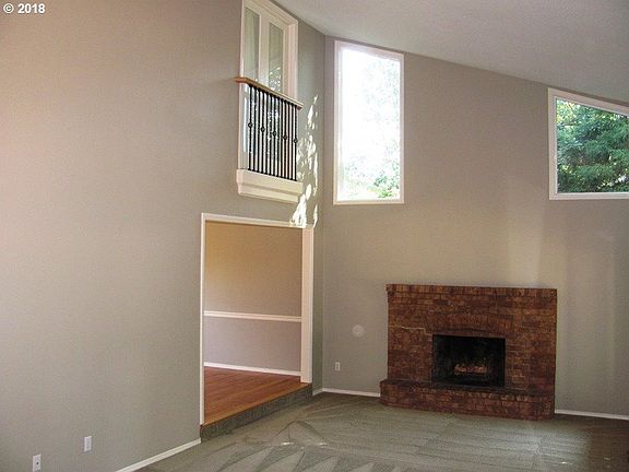 5th image of 3512 NE 109th St