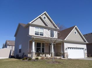 774 Harding Ave, Glen Ellyn, IL 60137