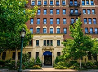 125 Eastern Pkwy APT 1C, Brooklyn, NY 11238
